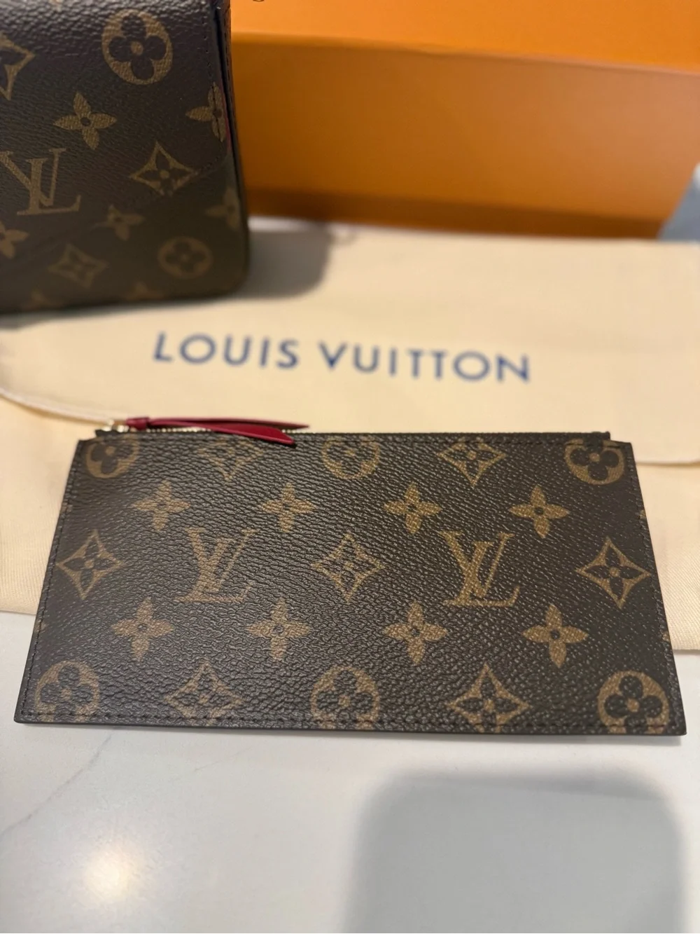 Louis Vuitton Pochette Félicie Monogram Brown - Great Condition